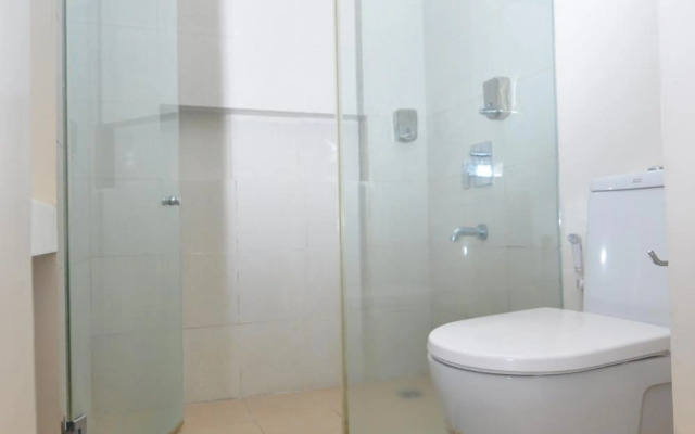 Miranda 306B by Raquel's Place at Pico de Loro