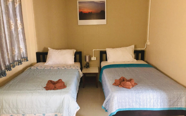 Nett Hotel – Guest Rooms – Lop Buri