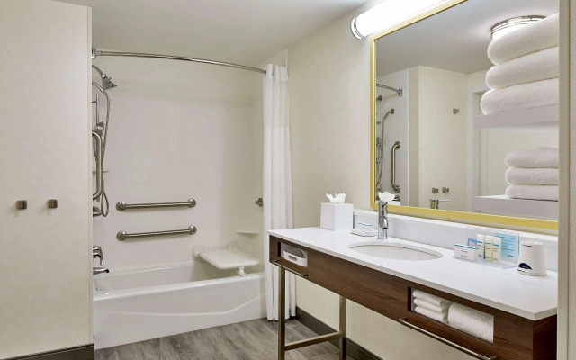Hampton Inn & Suites Atlanta Midtown