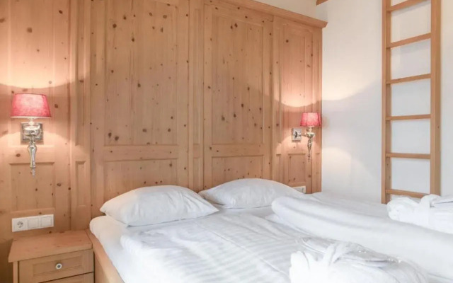 Avenida Panorama Chalets by Alpin Rentals