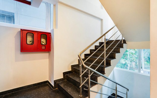 Super Oyo Townhouse Oak Spruce Hotels A2 Indiranagar