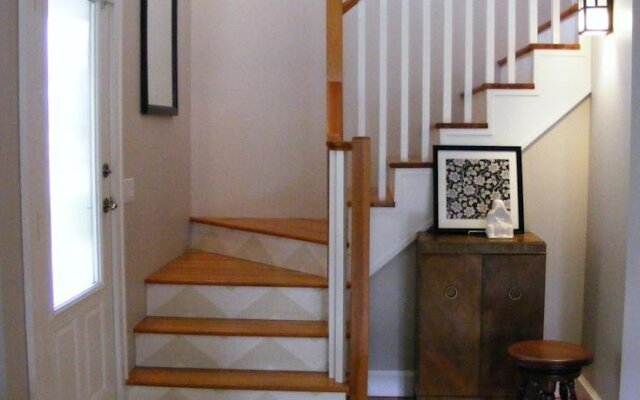 Off the Beaten Path Bed and Breakfast