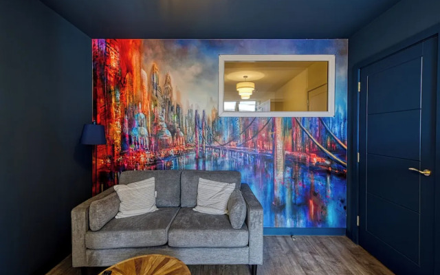 Renaissance House Apartments