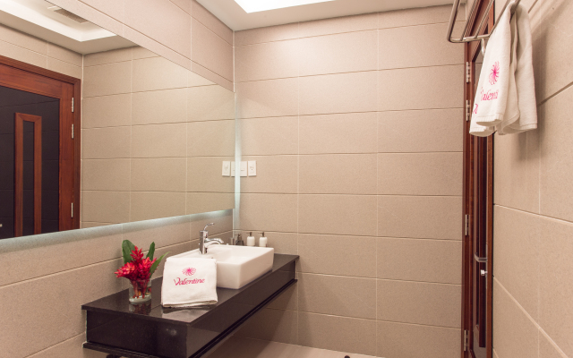 Valentine Hotel