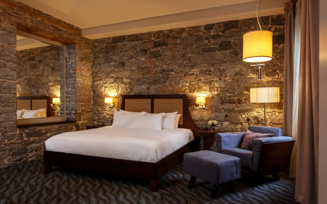 Hotel Nelligan