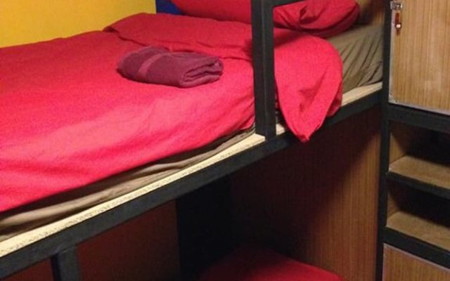 At Home Hostel - Adults Only