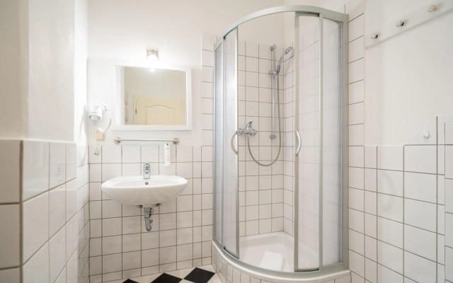 Villa Hartmann Drewitz App 03