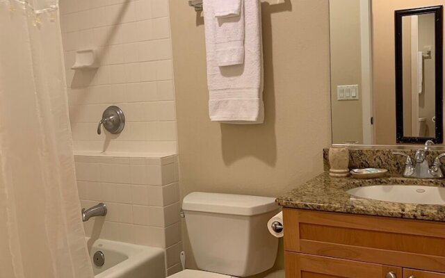 Nihilani 11a 2 Bedroom Condo by RedAwning