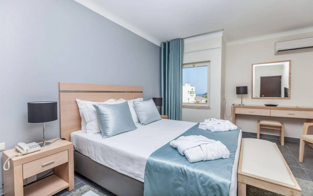 Santa Eulália Suite Hotel & SPA