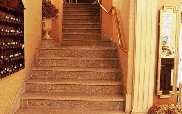 Hotel Excelsior