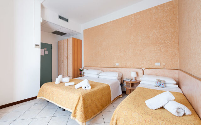 Regina Hotel E Ristorante