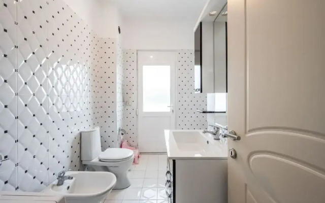 Hometown Apartment in Gjirokaster