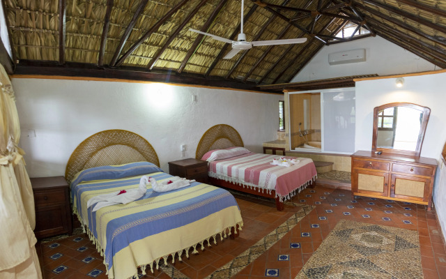 Hotel y Bungalows Acuario