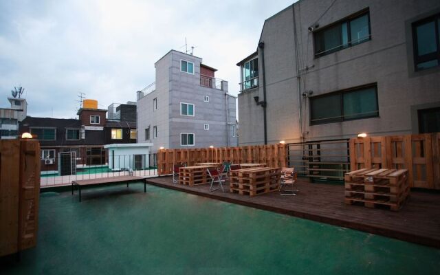 Seoul Cube Hotel - Hostel