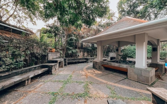 Rasamala & Cendana at Menteng