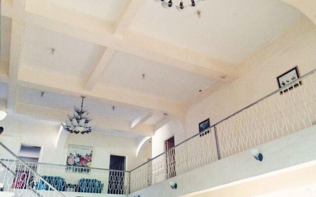 Mindoro Plaza Hotel