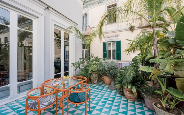 Naples Designer Loft by Elite Villas