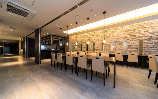 Folio Sakura Shinsaibashi Osaka