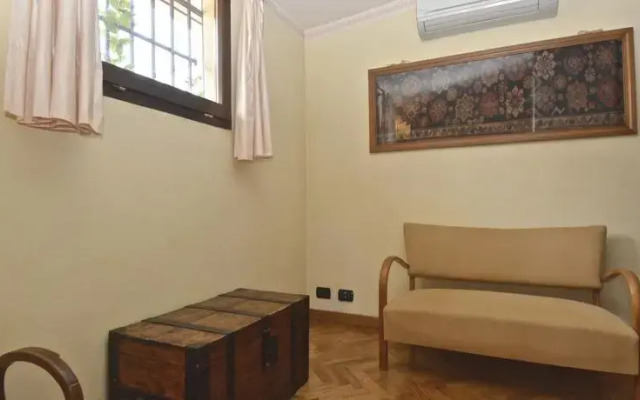 House and the City - via Stefano Porcari 4