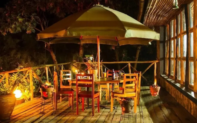 Mountain Gorilla View Lodge