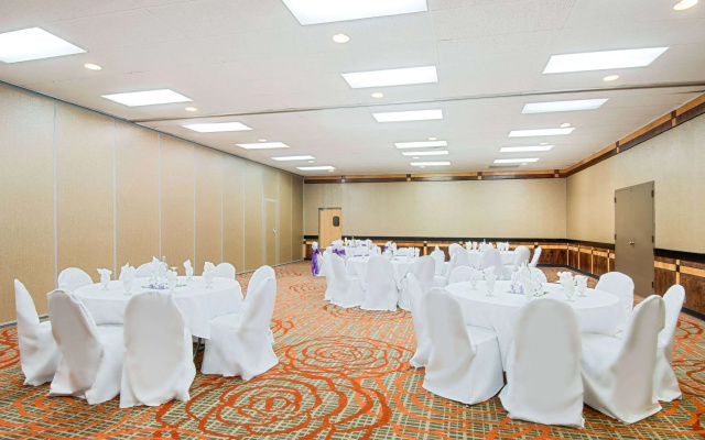 Red Lion Hotel Gillette