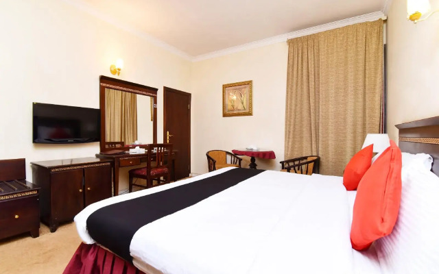 Capital O 419 Al Safeer Hotel