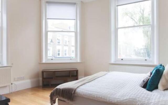 Camden Apartment A/Apartment