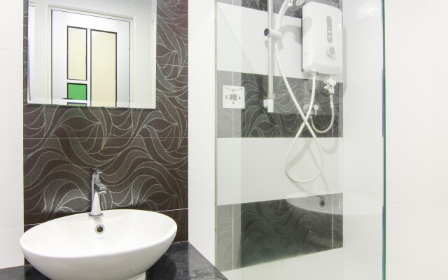 OYO 89848 Link Boutique Hotel