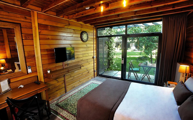 Triada Hotel Buyukada - Image 6