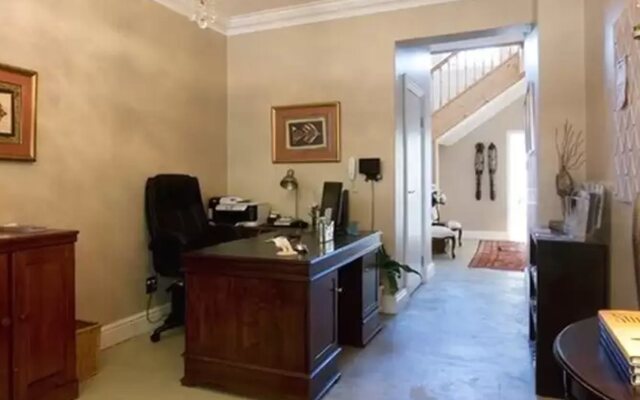 Capeblue Manor House