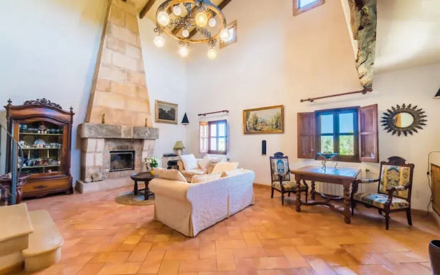 G Rentals Can Cuquet House