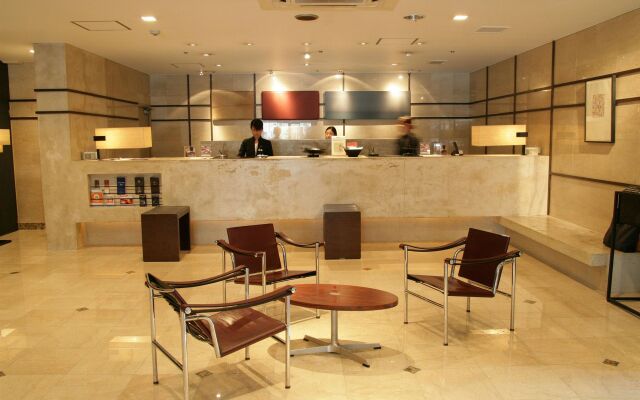 Plaza Hotel Tenjin