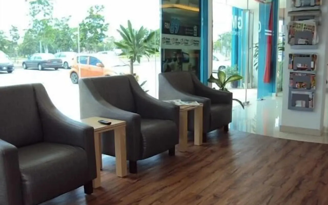GM City Hotel
