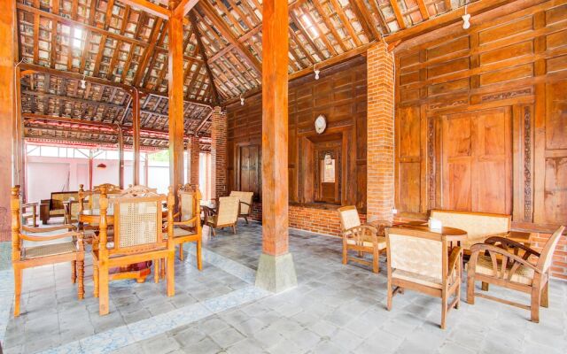 Capital O 93873 Sokkyo Homestay