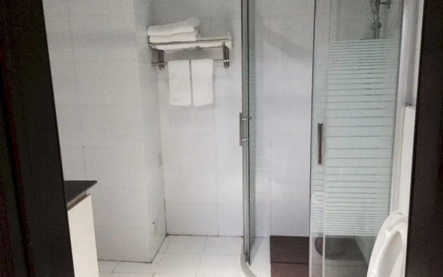 Quanjiao Dashijie Hotel