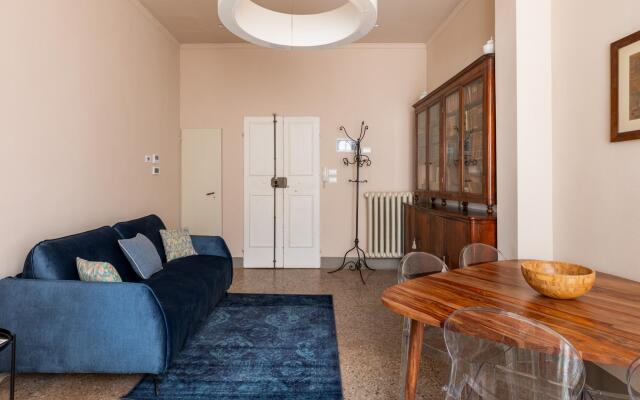 Via D'Azeglio 37 - Casa dell'Auriga