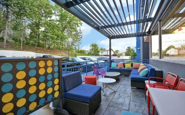 Tru by Hilton Chicopee Springfield