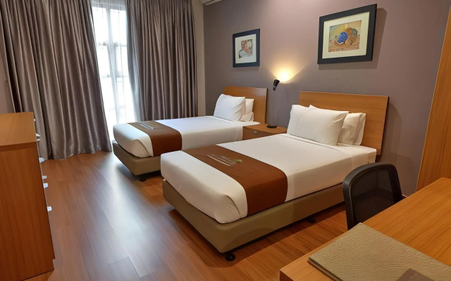 Acappella Suite Hotel