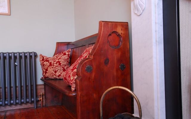 The Old Vicarage Country House Bed And Breakfast