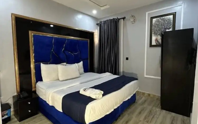 mountaintop suite and apartment
