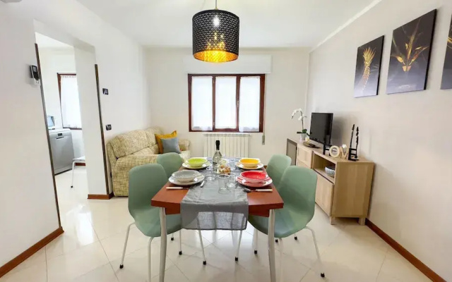 Hellen House by Ca-sa Check