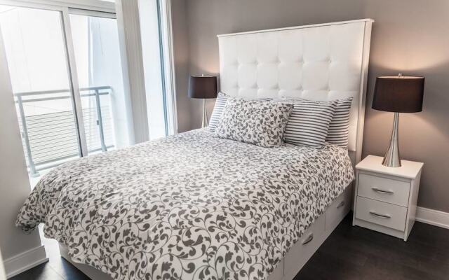 Pinnacle Suites - 3BR Penthouse offered by Short Term Stays