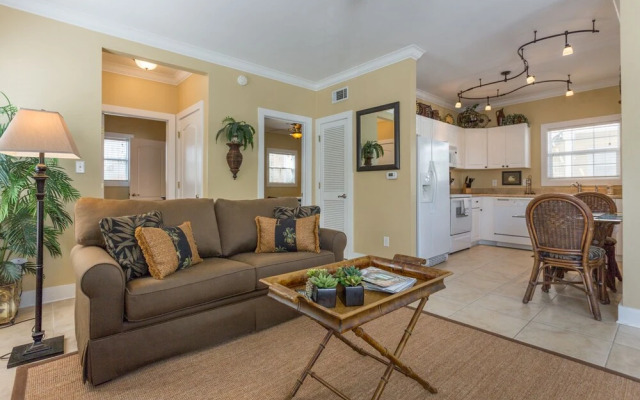 Island Paradise 8AD - 1 Br Condo