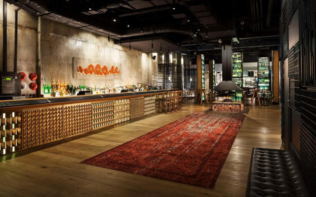 DoubleTree by Hilton Hotel Melbourne - Flinders Street