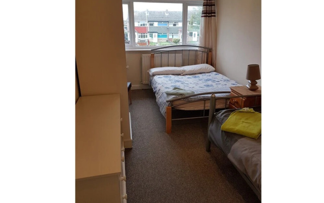 Oaksham Drive
