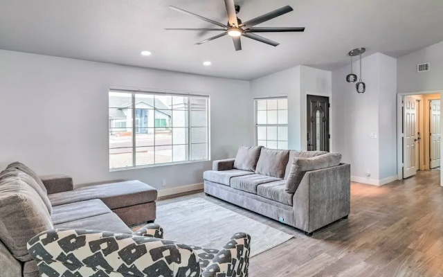 Group Getaway in Glendale < 1 Mi to Westgate!