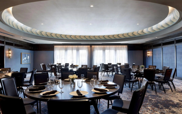 The Barfield, Autograph Collection