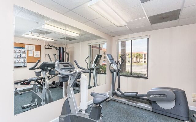 Ocean Village Club N17