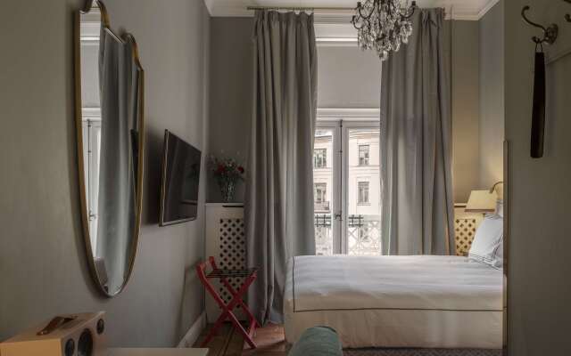 The Sparrow Hotel