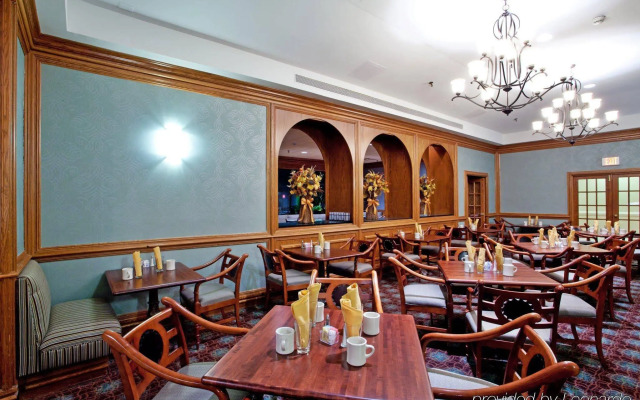 Lynchburg Grand Essential